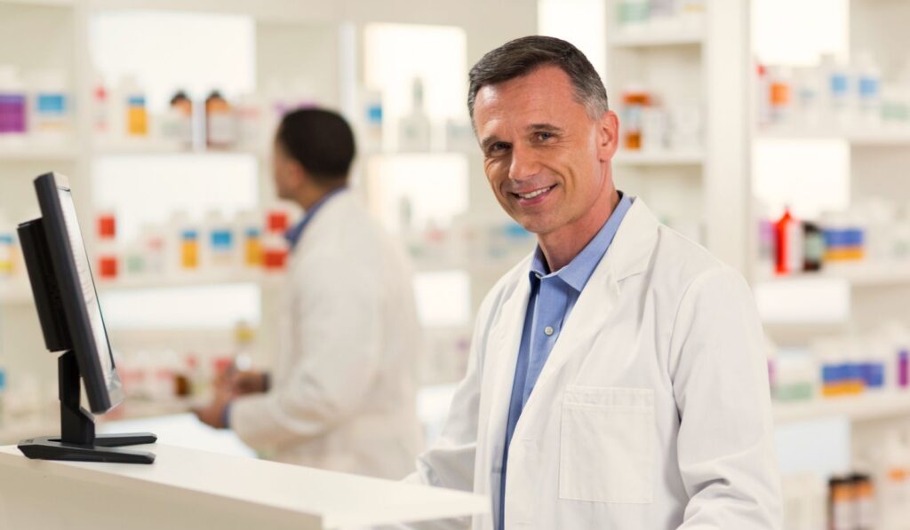 Independent pharmacy owner thrives through multi-store collaboration